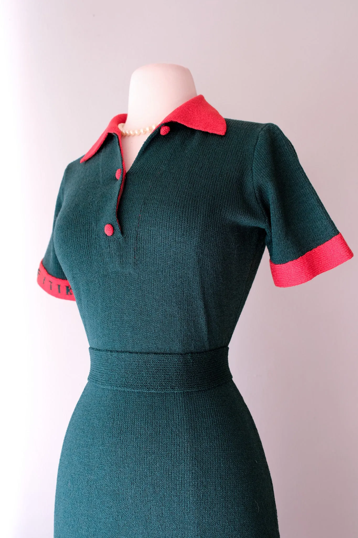 Chic 1970’s Green & Red Knit Dress by Adolfo / Sz M