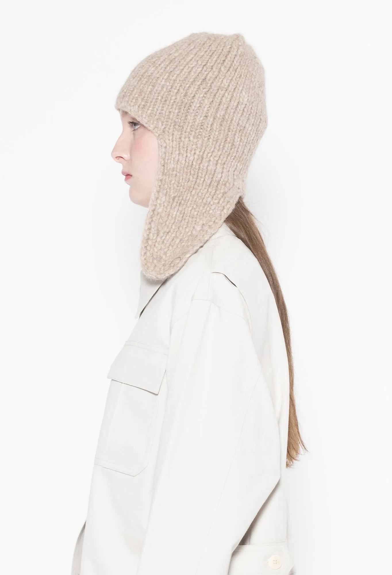 COLETTE - Hand-Knit Hat in Beige